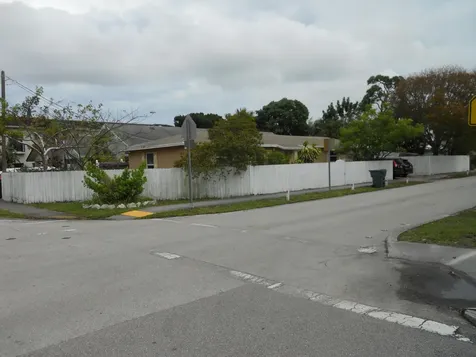 3290 NE 10th Avenue Oakland Park FL 33334