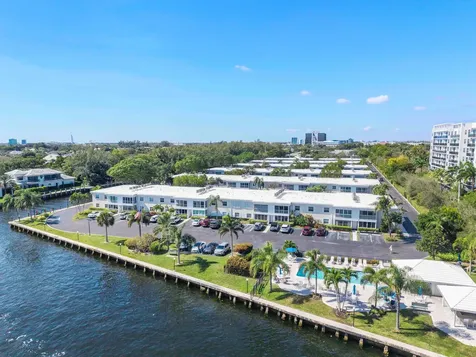 6517 Bay Club Drive Fort Lauderdale FL 33308