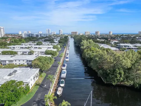 6517 Bay Club Drive Fort Lauderdale FL 33308