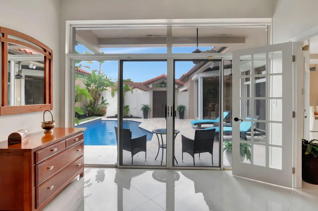 23164 Via Stel Boca Raton FL 33433