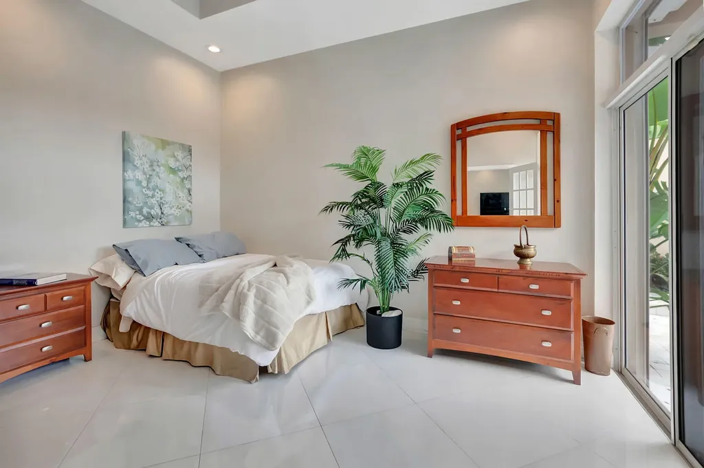 23164 Via Stel Boca Raton FL 33433