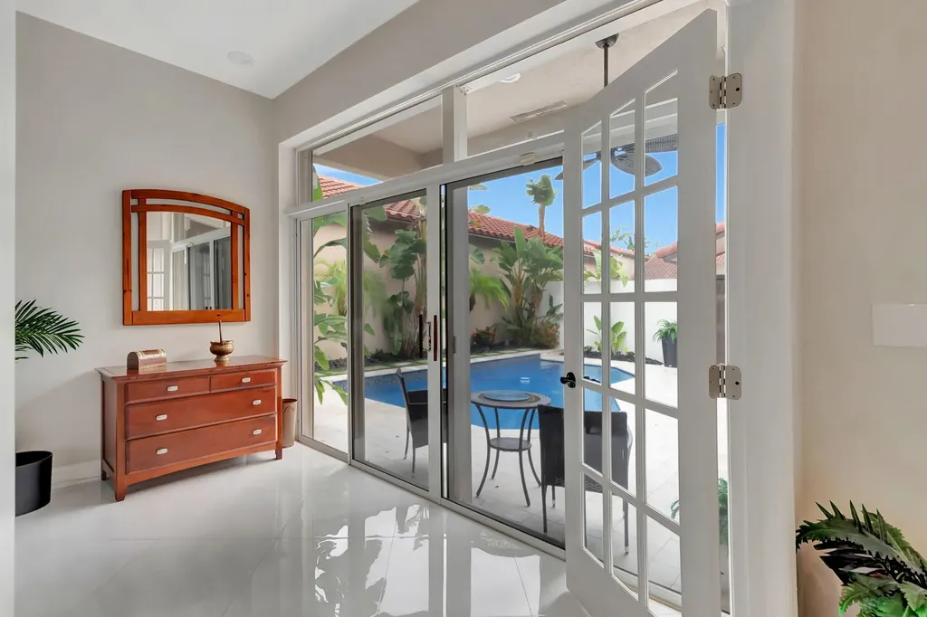23164 Via Stel Boca Raton FL 33433