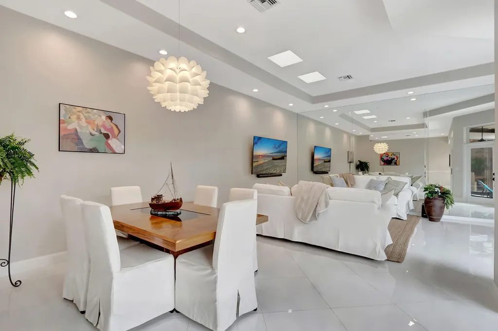 23164 Via Stel Boca Raton FL 33433