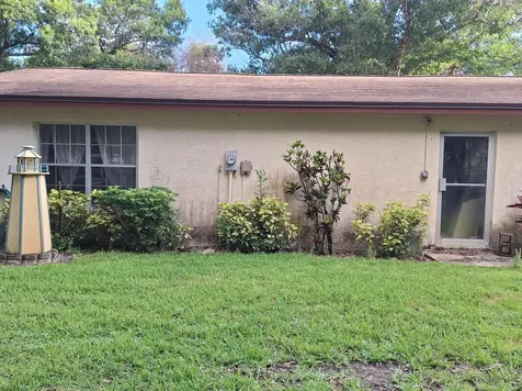4642 Edwards Road Fort Pierce FL 34981