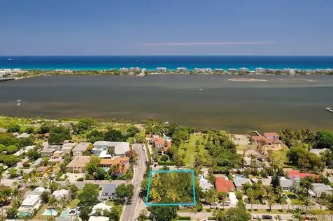 502 S Palmway Lake Worth Beach FL 33460