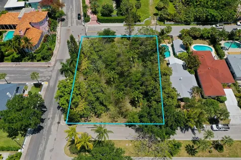 502 S Palmway Lake Worth Beach FL 33460
