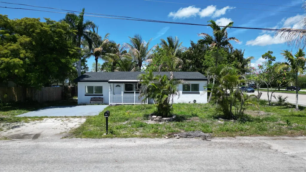6507 Alexander Road West Palm Beach FL 33413