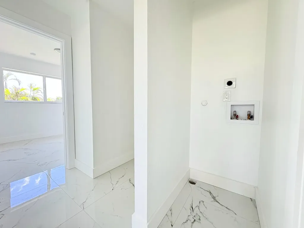6507 Alexander Road West Palm Beach FL 33413