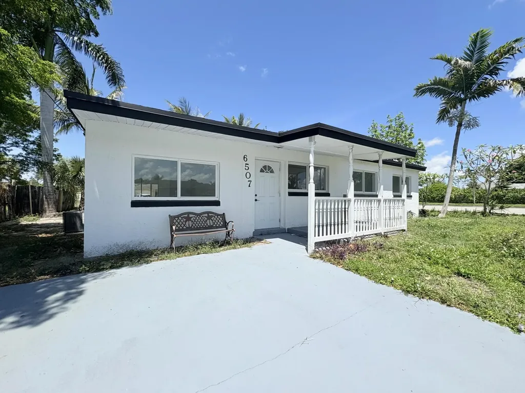 6507 Alexander Road West Palm Beach FL 33413