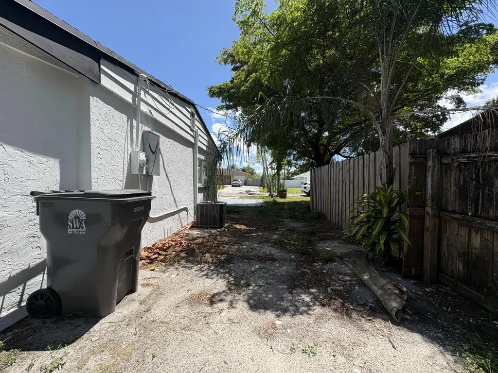 6507 Alexander Road West Palm Beach FL 33413