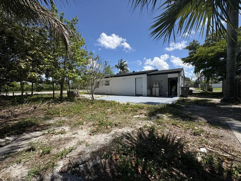 6507 Alexander Road West Palm Beach FL 33413