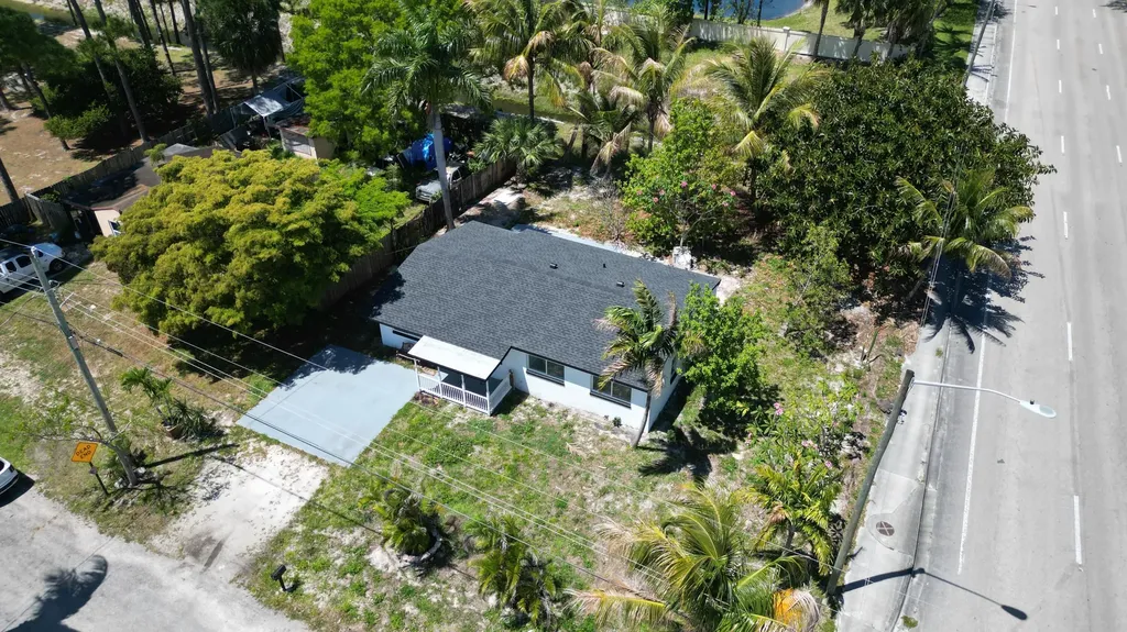6507 Alexander Road West Palm Beach FL 33413