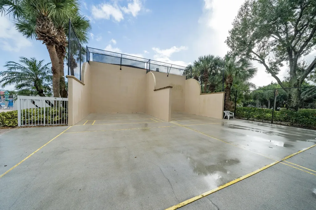 5218 Europa Drive Boynton Beach FL 33437