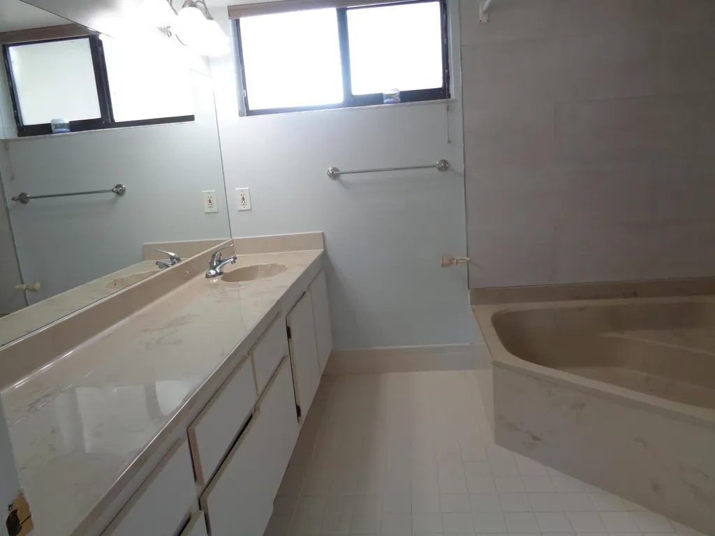 6328 W Longboat Lane Lane W Boca Raton FL 33433