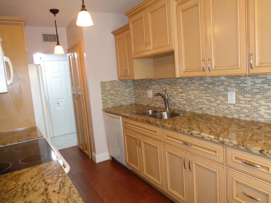 6328 W Longboat Lane Lane W Boca Raton FL 33433