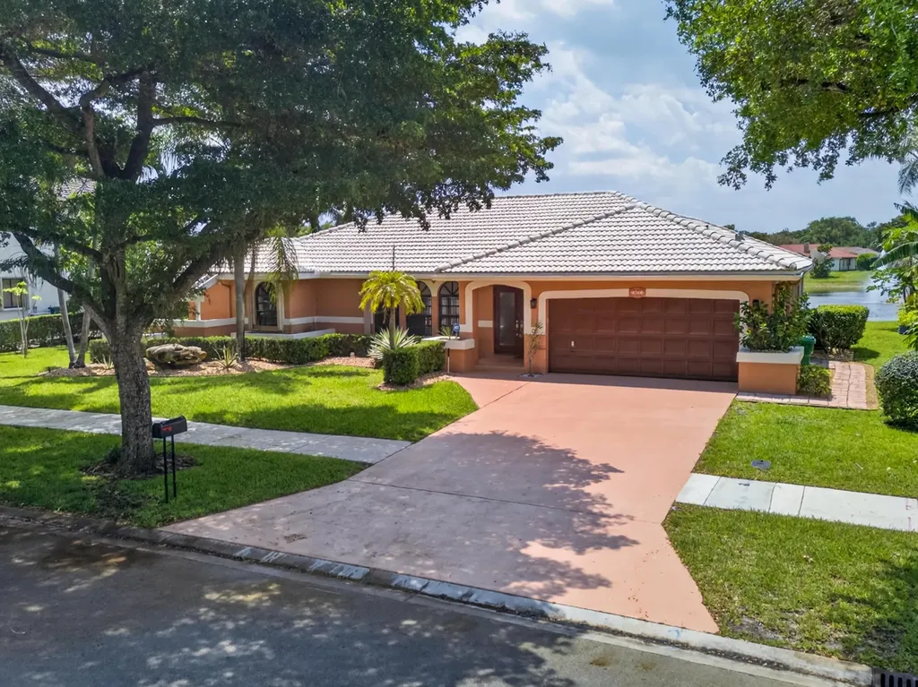 6266 NW 54th Drive Coral Springs FL 33067