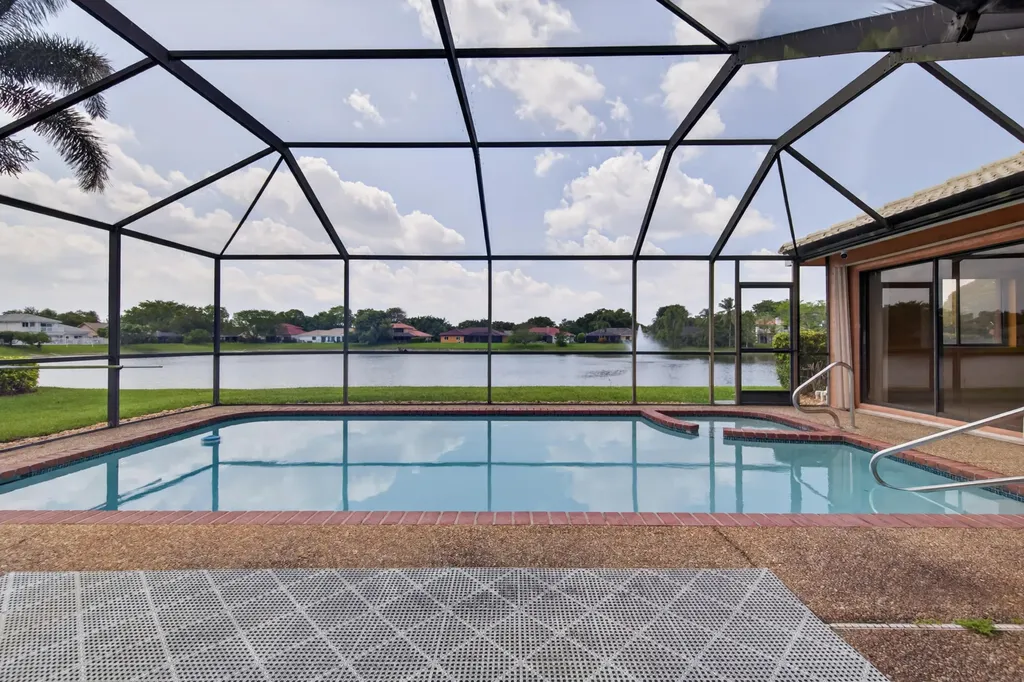 6266 NW 54th Drive Coral Springs FL 33067