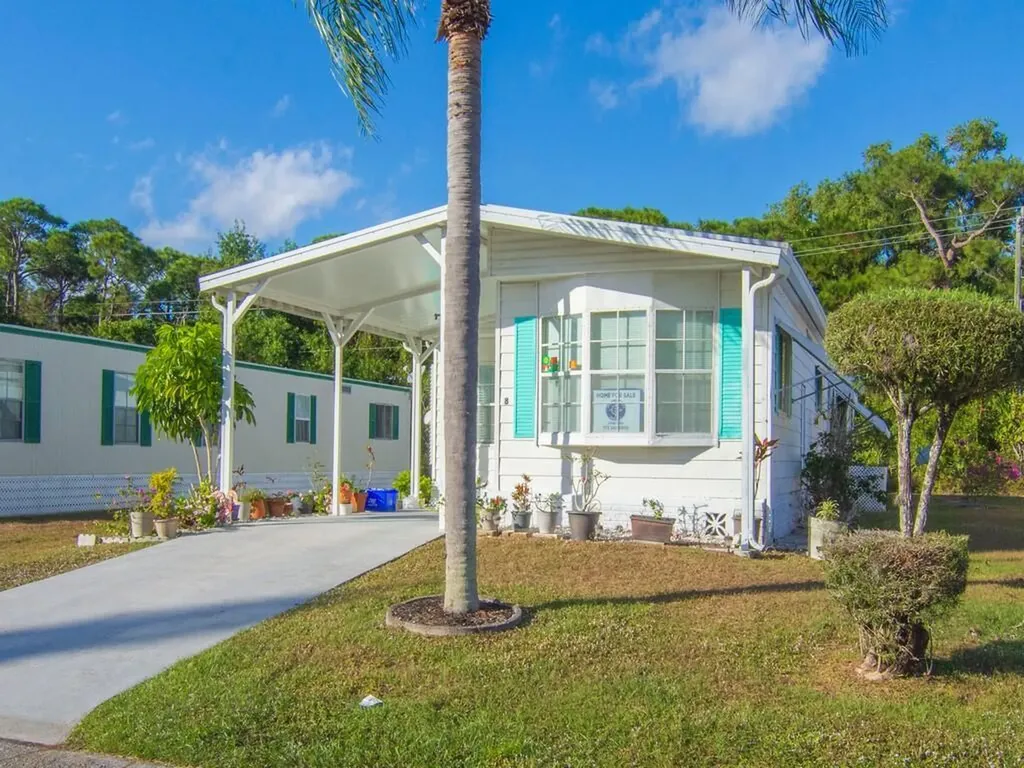 8 Novedades Port St Lucie FL 34952