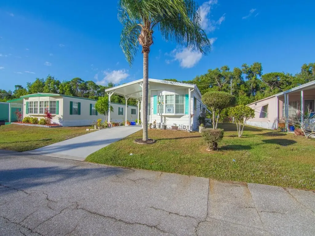 8 Novedades Port St Lucie FL 34952