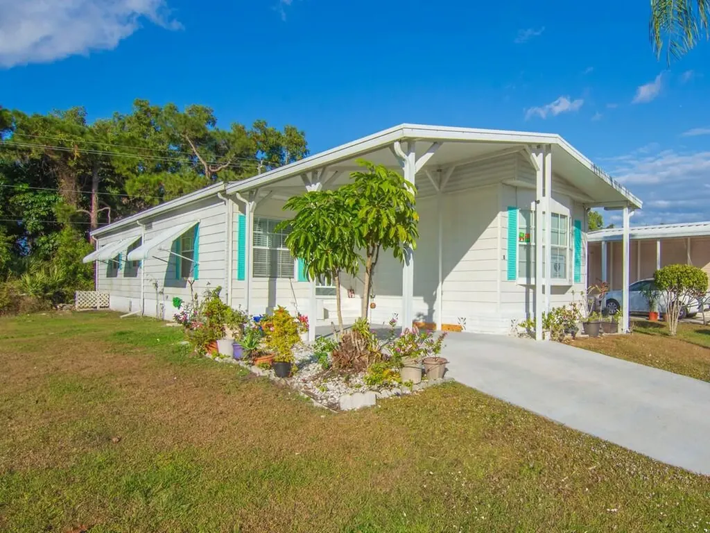 8 Novedades Port St Lucie FL 34952