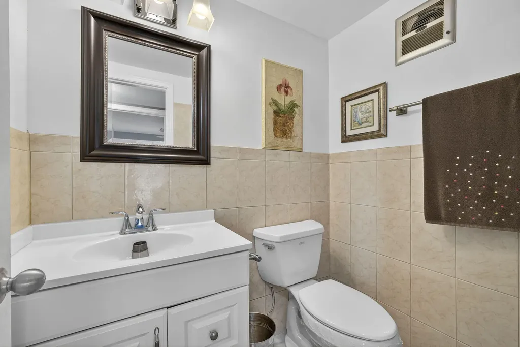 160 Easthampton G West Palm Beach FL 33417