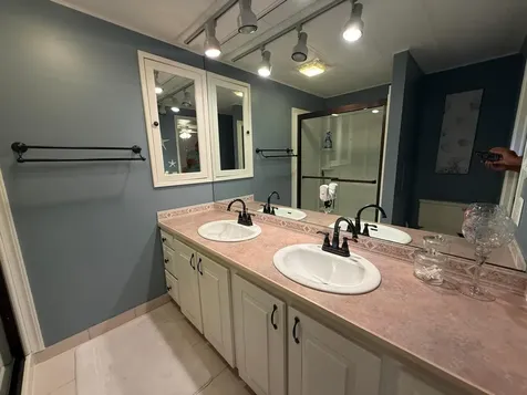 8044 SE Patriot Avenue Hobe Sound FL 33455