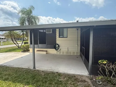 8044 SE Patriot Avenue Hobe Sound FL 33455