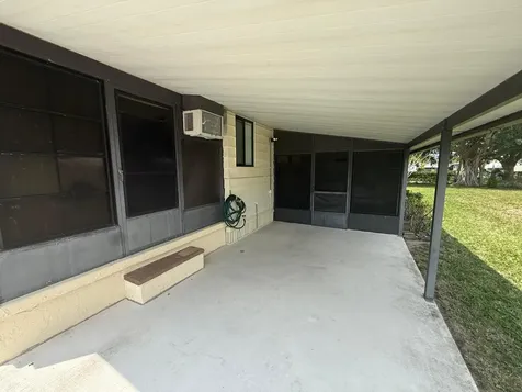 8044 SE Patriot Avenue Hobe Sound FL 33455