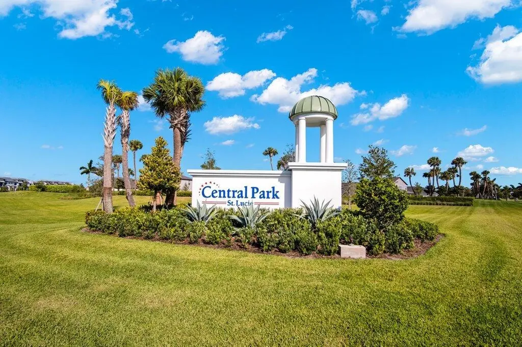 12341 SW Nettuno Way Port St Lucie FL 34987