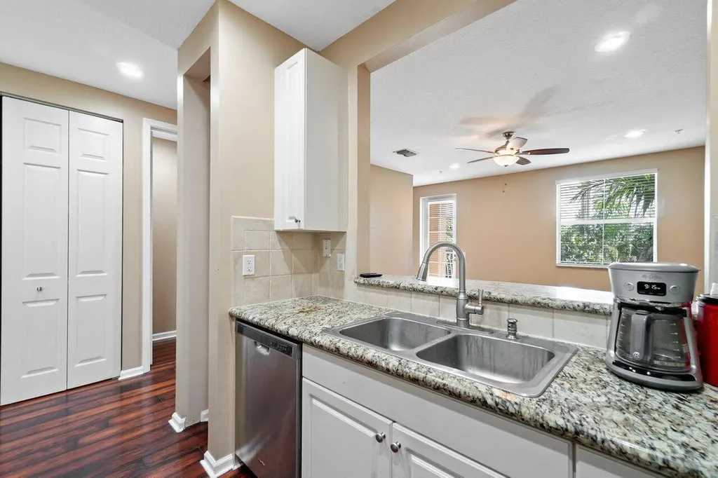 1450 Via Alferi Boynton Beach FL 33426