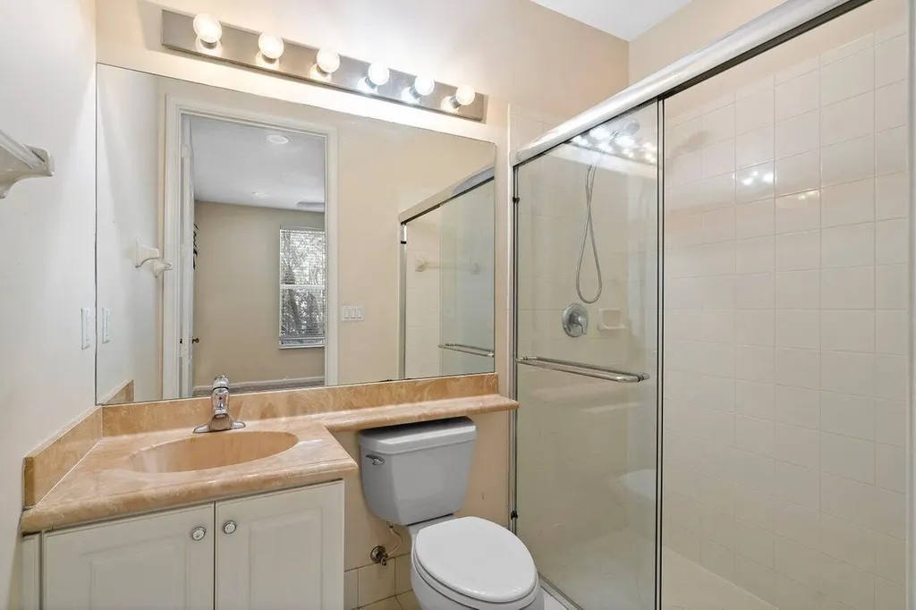 1450 Via Alferi Boynton Beach FL 33426