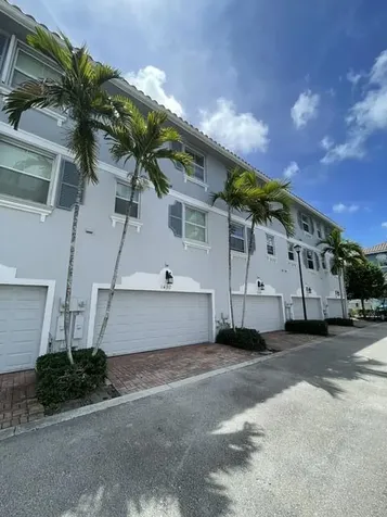 1450 Via Alferi Boynton Beach FL 33426