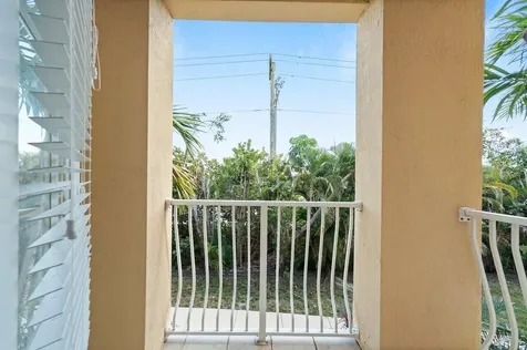 1450 Via Alferi Boynton Beach FL 33426