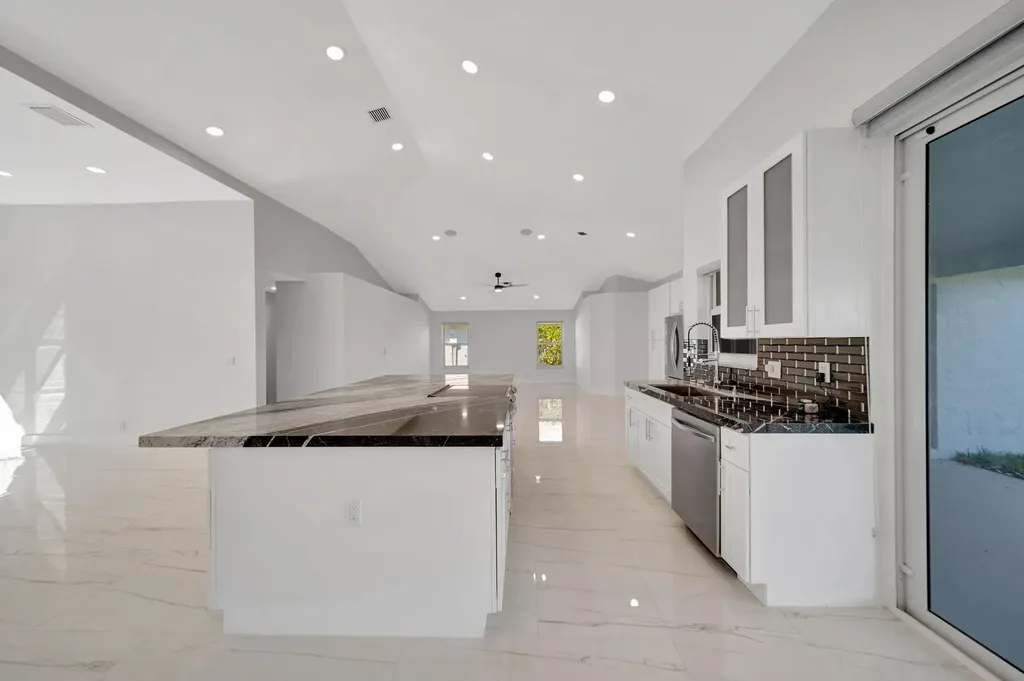22357 Collington Drive Boca Raton FL 33428