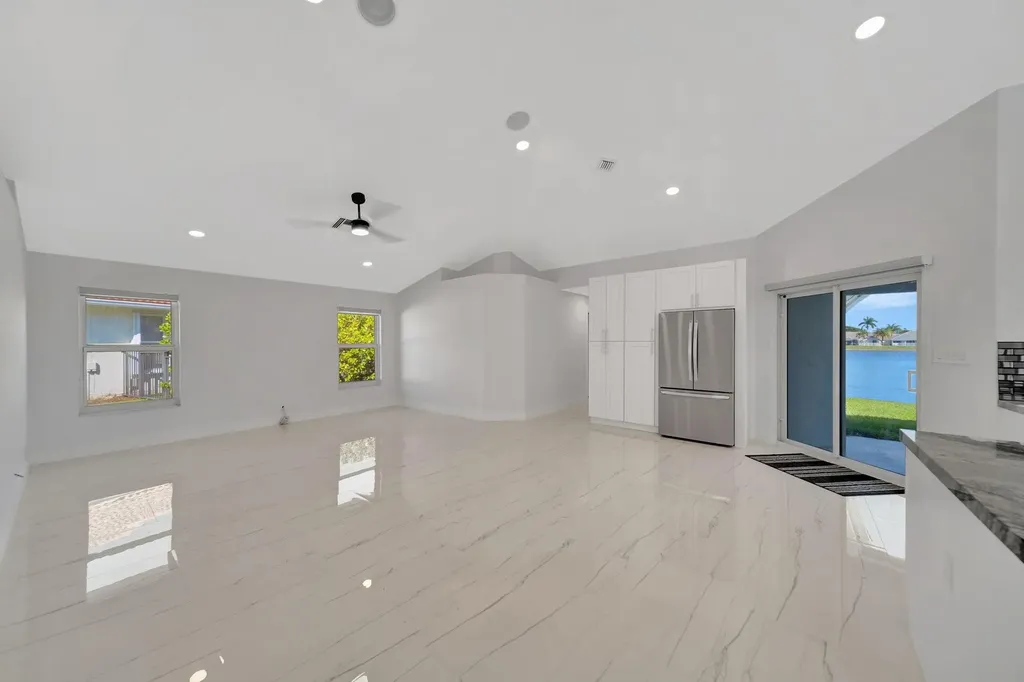 22357 Collington Drive Boca Raton FL 33428