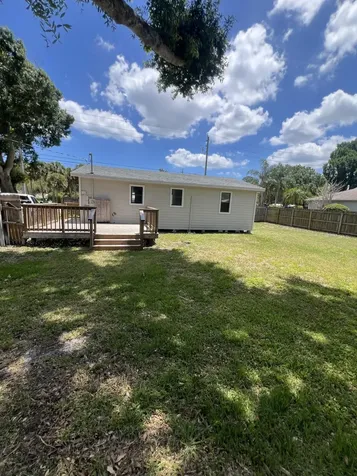 1005 20th Avenue Vero Beach FL 32960