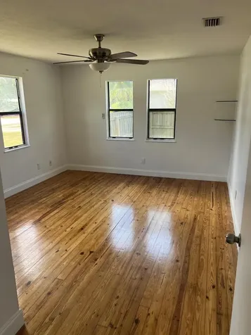 1005 20th Avenue Vero Beach FL 32960