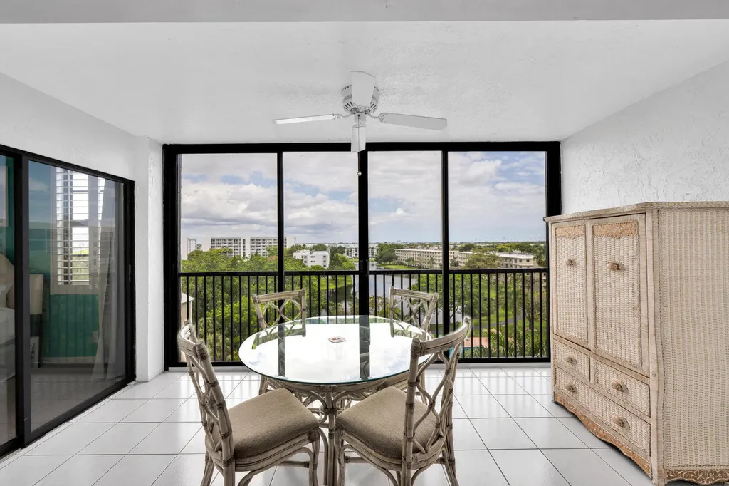 2205 S Cypress Bend Drive Pompano Beach FL 33069