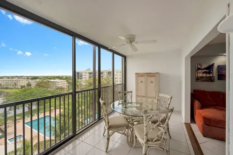 2205 S Cypress Bend Drive Pompano Beach FL 33069
