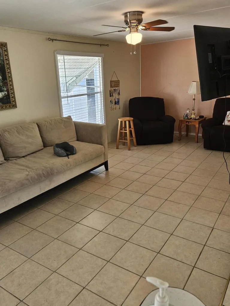 8550 SW 20th Street Davie FL 33324