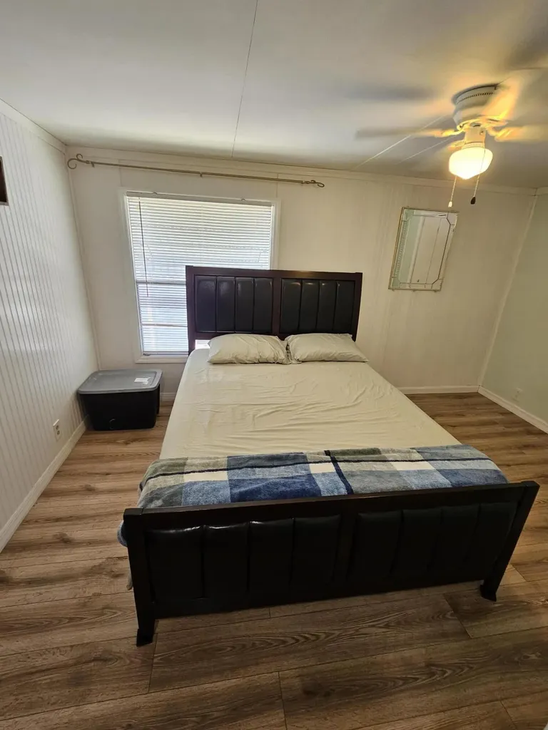 8550 SW 20th Street Davie FL 33324