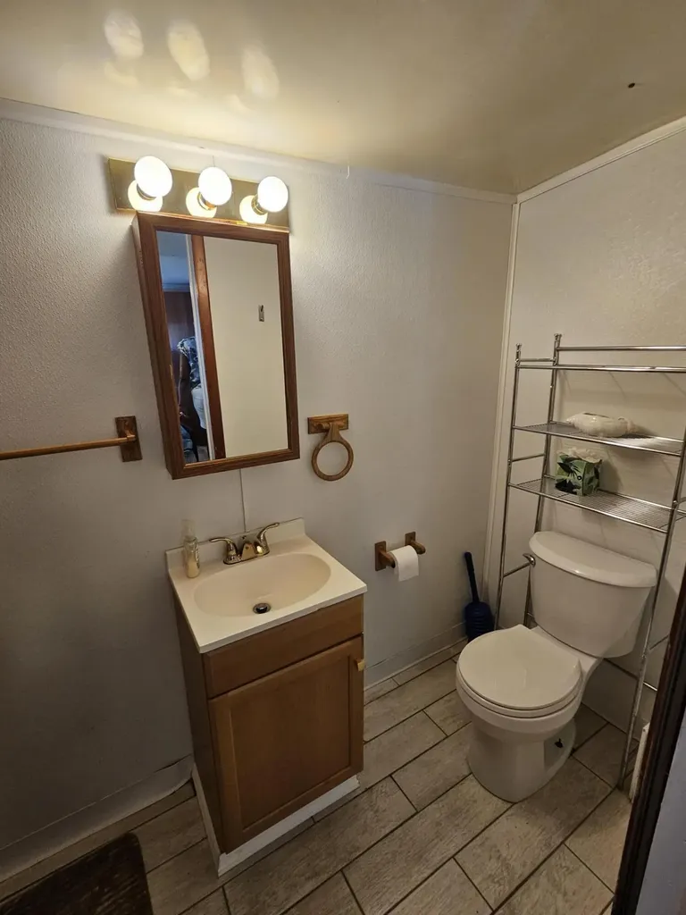 8550 SW 20th Street Davie FL 33324