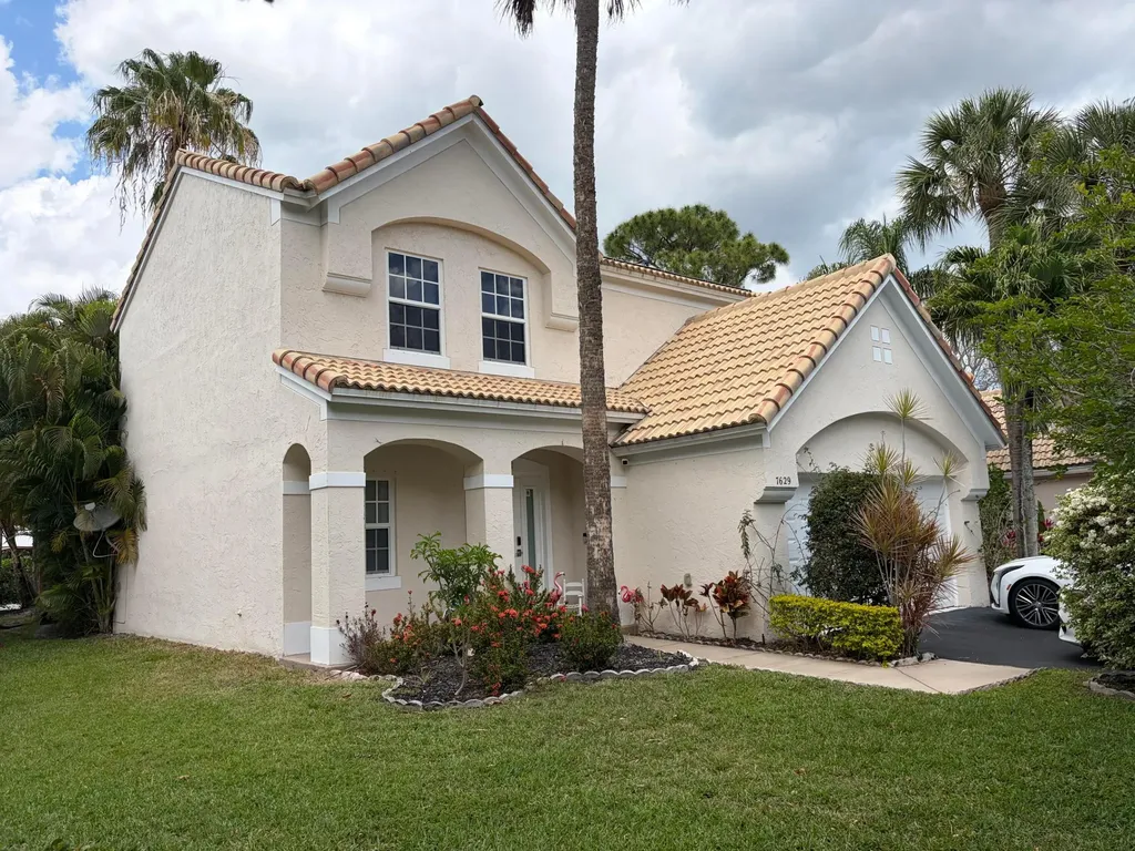 7629 Sanctuary Drive Coral Springs FL 33065