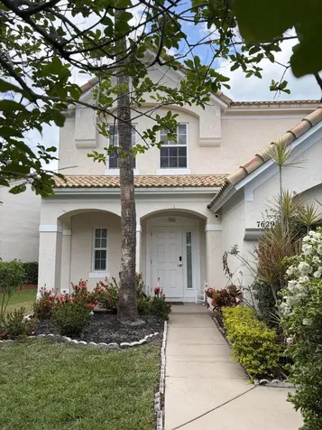 7629 Sanctuary Drive Coral Springs FL 33065