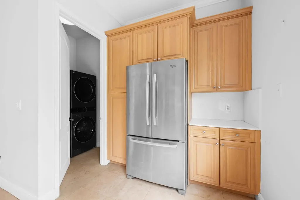 500 SE 7th Street Fort Lauderdale FL 33301