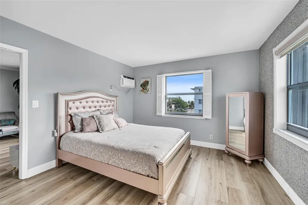 720 Orton Avenue Fort Lauderdale FL 33304