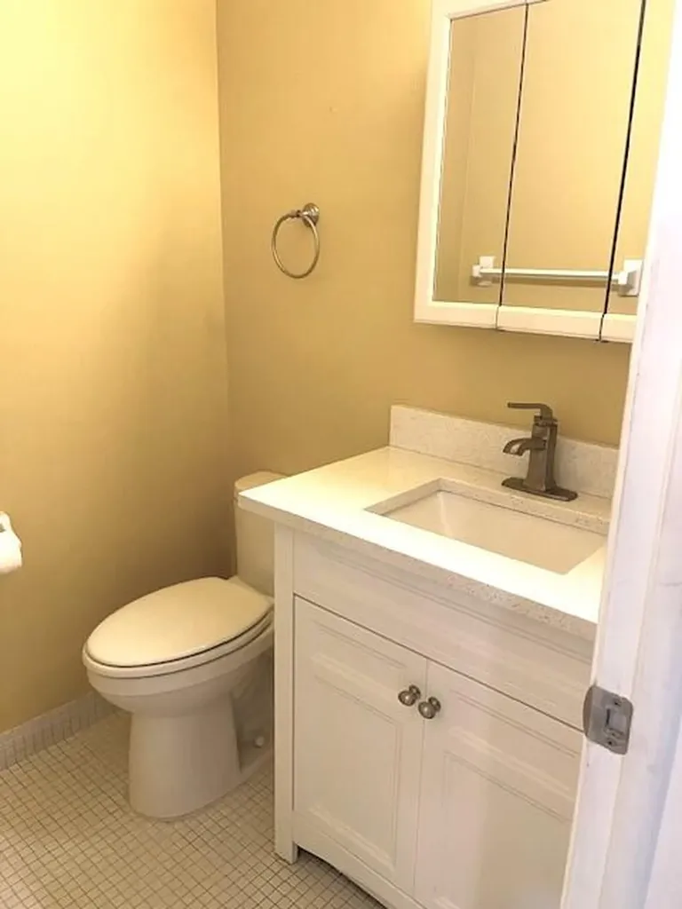 580 High Point Drive Delray Beach FL 33445