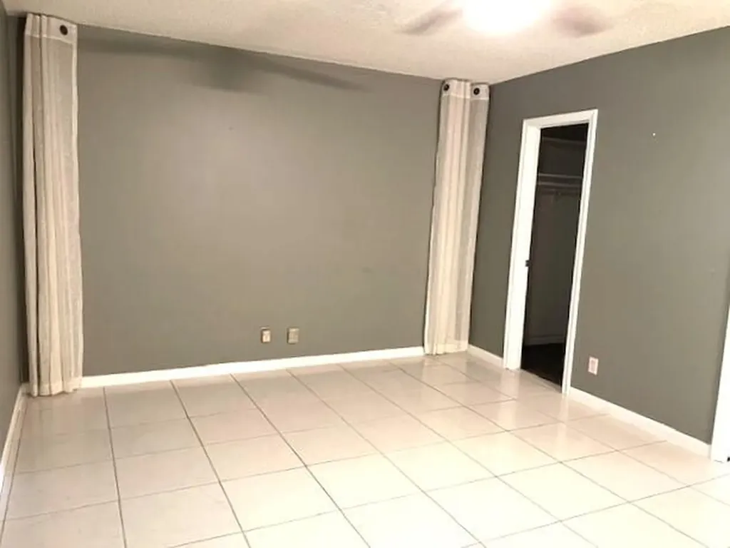 580 High Point Drive Delray Beach FL 33445