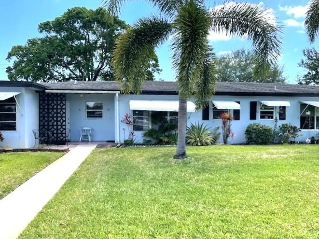 580 High Point Drive Delray Beach FL 33445