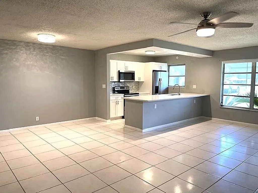 580 High Point Drive Delray Beach FL 33445